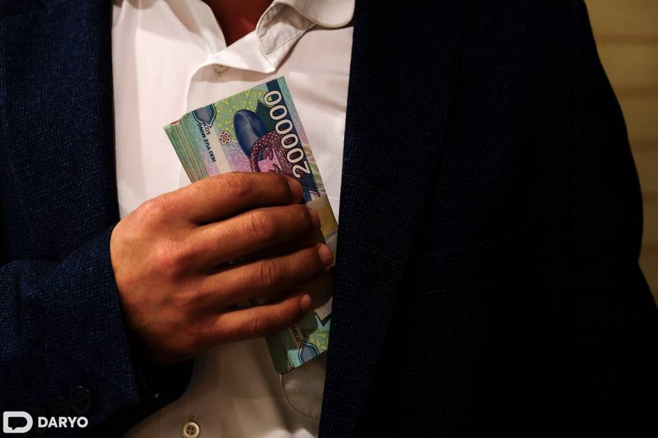 Сирдарёда икки МИБ ходими пора олаётганида ушланди